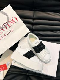 Picture of Valentino Shoes Men _SKUfw141559047fw